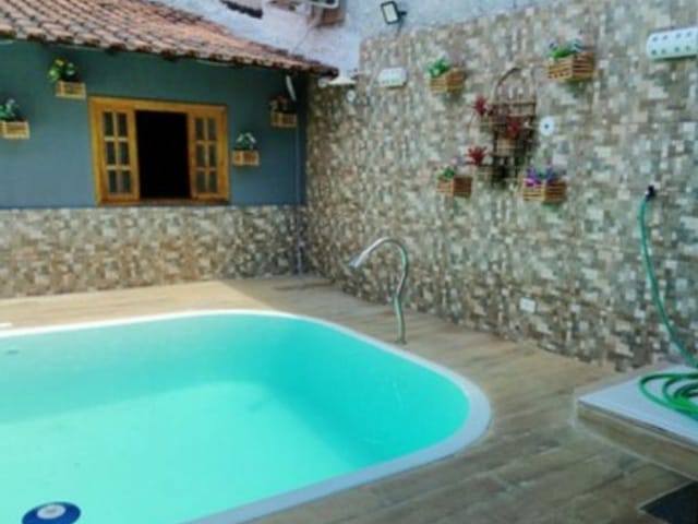 Casa com 360m² 5 quartos e 5 banheiros, à venda, no bairro Piratininga em Niterói