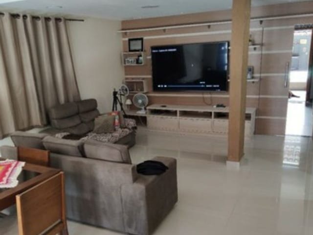 Casa com 360m² 5 quartos e 5 banheiros, à venda, no bairro Piratininga em Niterói