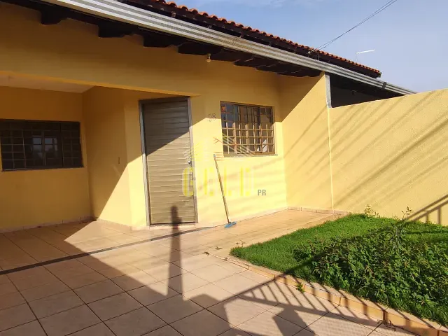Casa com 150m² 3 quartos e 2 banheiros, à venda, no bairro Jardim Pérola em Londrina