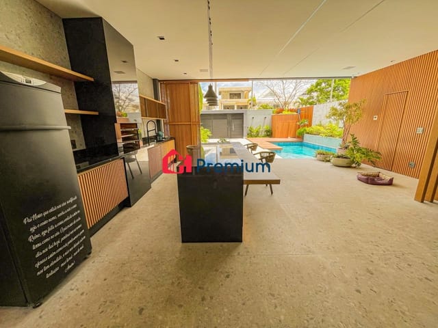 Casa 6 quartos e 8 banheiros, à venda, no bairro Barra da Tijuca em Rio de Janeiro