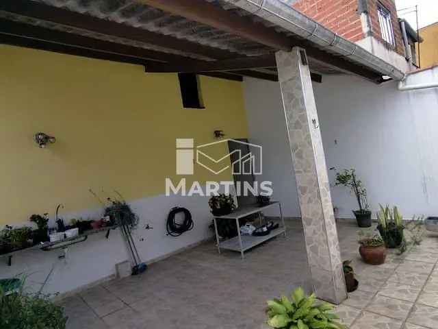 Casa 2 quartos e 1 banheiro, à venda, no bairro Jardim Campo Limpo em São Paulo