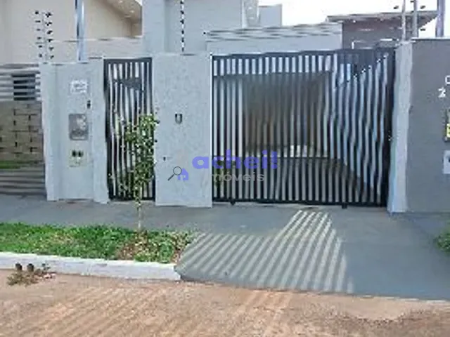 Casa com 180m² 3 quartos e 2 banheiros, à venda, no bairro Jardim Residencial Sunflower em Rondonópolis