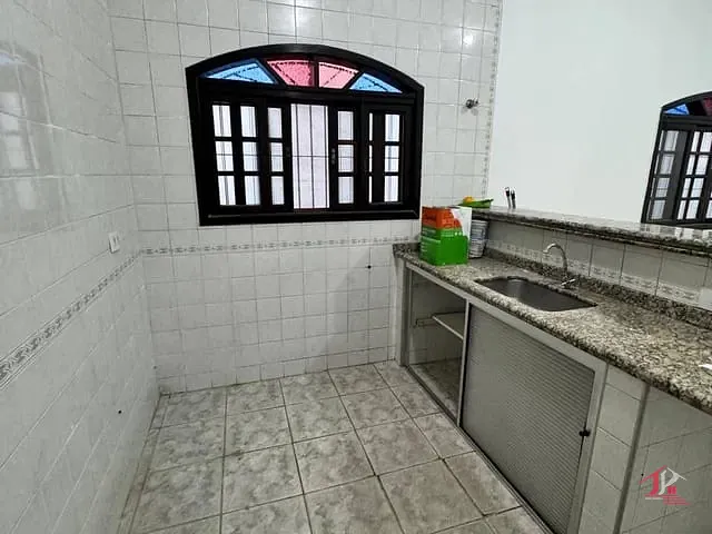 Casa 2 quartos e 2 banheiros, à venda, no bairro Corumba em Itanhaém