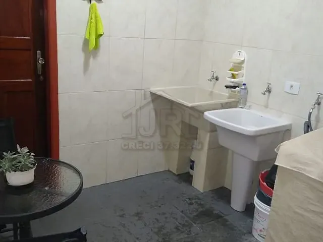 Casa com 125m² 3 quartos e 3 banheiros, à venda, no bairro Jardim Zaira em Mauá