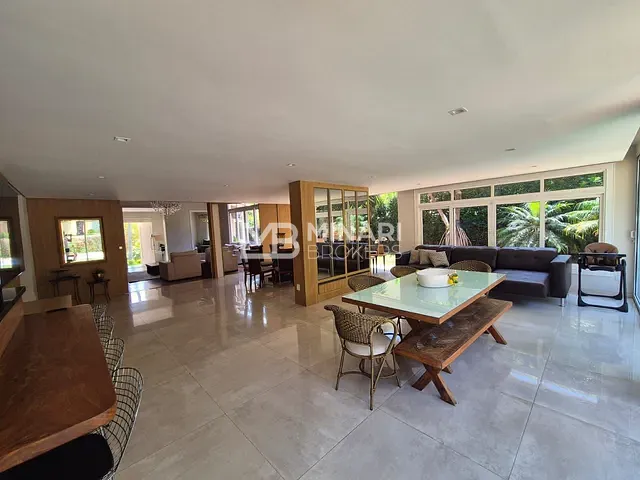 Casa 4 quartos e 6 banheiros, para alugar, no bairro Tamboré em Santana de Parnaíba