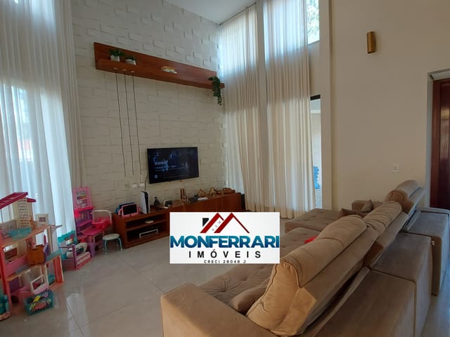 Casa com 434m² 3 quartos e 5 banheiros, à venda, no bairro Cidade Vera Cruz - Jardins Viena em Aparecida de Goiânia