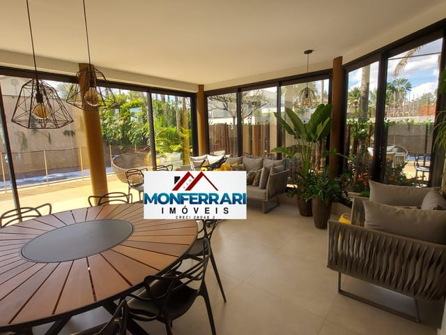 Casa com 434m² 3 quartos e 5 banheiros, à venda, no bairro Cidade Vera Cruz - Jardins Viena em Aparecida de Goiânia
