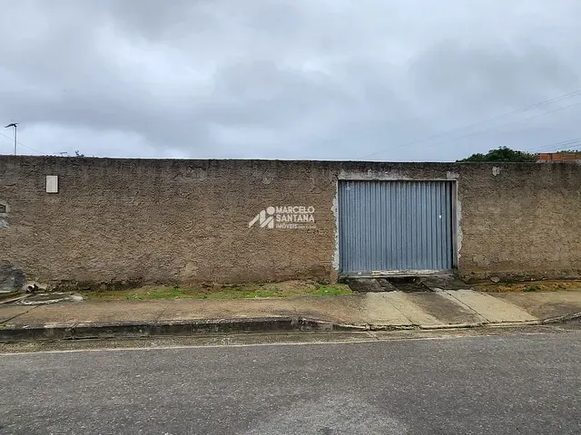 Casa com 272m² 2 quartos e 1 banheiro, à venda, no bairro Boa Vista em Vitória da Conquista