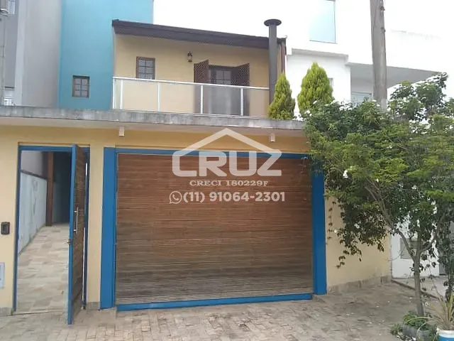 Casa com 160m² 3 quartos e 1 banheiro, à venda, no bairro Laranjeiras em Caieiras