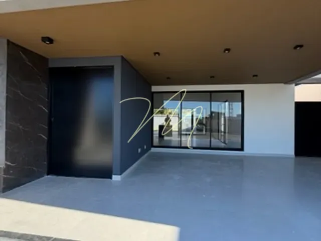 Casa 4 quartos e 5 banheiros, à venda, no bairro Nossa Senhora da Vitória em Ilhéus