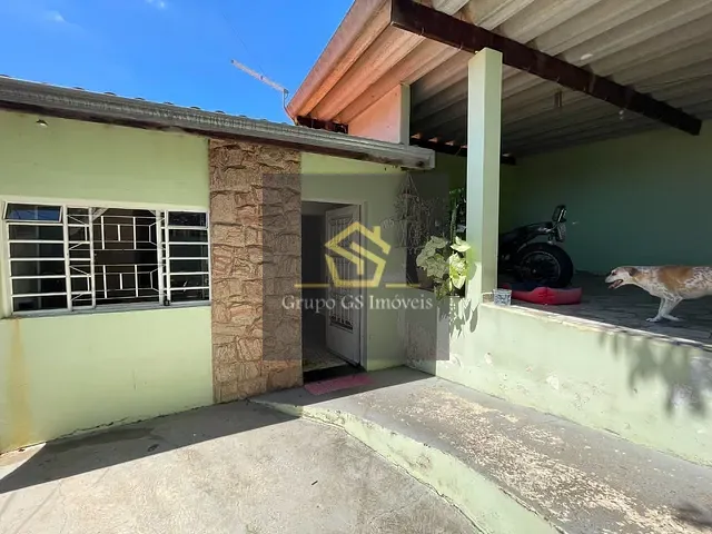Casa com 250m² 3 quartos e 1 banheiro, à venda, no bairro Vila Ramaciotti em Valinhos