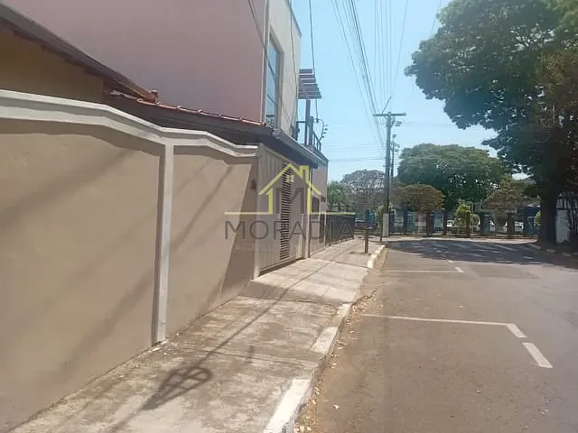 Casa com 170m² 3 quartos e 2 banheiros, à venda, no bairro Parque da Figueira em Guaxupé