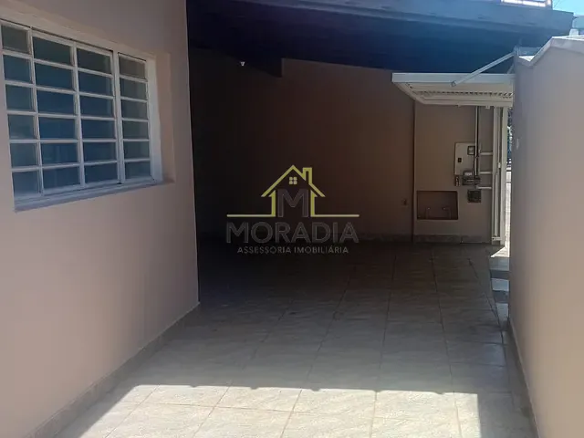 Casa com 170m² 3 quartos e 2 banheiros, à venda, no bairro Parque da Figueira em Guaxupé