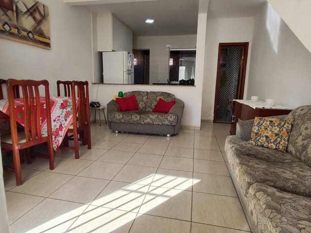 Casa com 104m² 2 quartos e 2 banheiros, à venda, no bairro Pedra Azul em Contagem