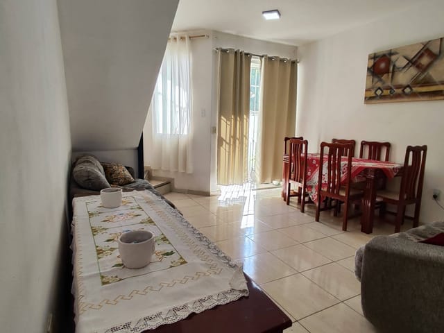 Casa com 104m² 2 quartos e 2 banheiros, à venda, no bairro Pedra Azul em Contagem