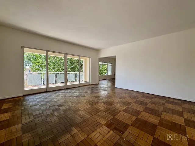 Casa 4 quartos e 2 banheiros, à venda, no bairro Jardim Bela Vista em São José dos Campos