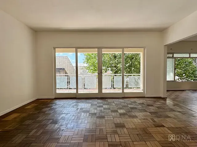 Casa 4 quartos e 2 banheiros, à venda, no bairro Jardim Bela Vista em São José dos Campos