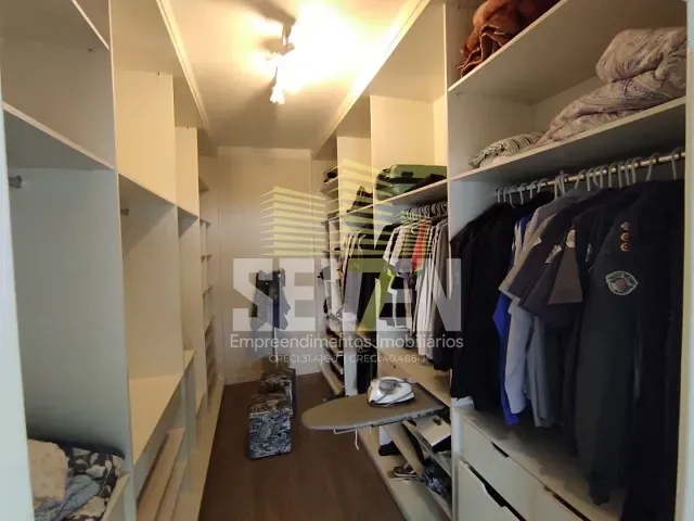 Casa com 360m² 3 quartos e 4 banheiros, à venda, no bairro Vila Aviação em Bauru
