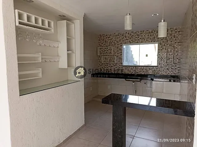 Casa com 114m² 3 quartos e 2 banheiros, à venda, no bairro Peró em Cabo Frio