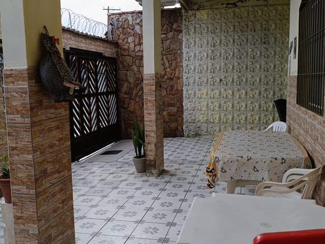 Casa com 174m² 3 quartos e 3 banheiros, à venda, no bairro Caiçara em Praia Grande