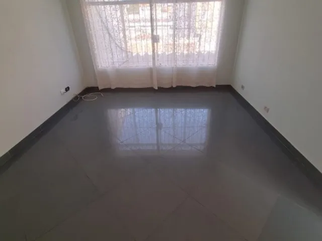 Casa 2 quartos e 2 banheiros, à venda, no bairro Vila Aquilino em Santo André