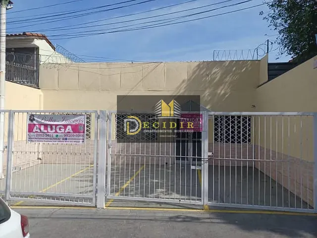 Casa com 290m², para alugar, no bairro Itaim Paulista em São Paulo