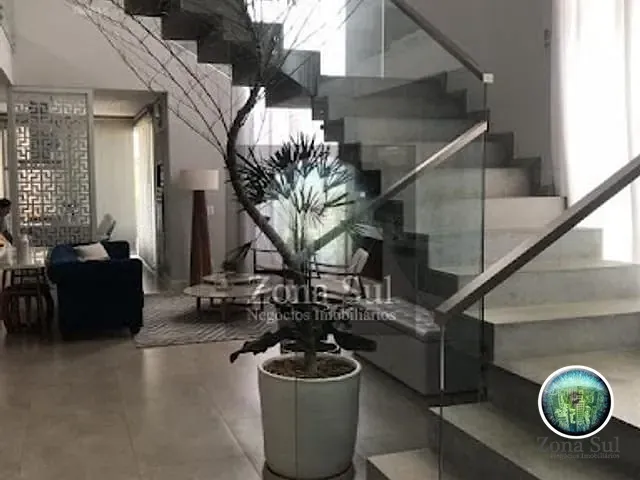 Casa com 350m² 3 quartos e 4 banheiros, à venda, no bairro Jardim Santa Catarina em Sorocaba