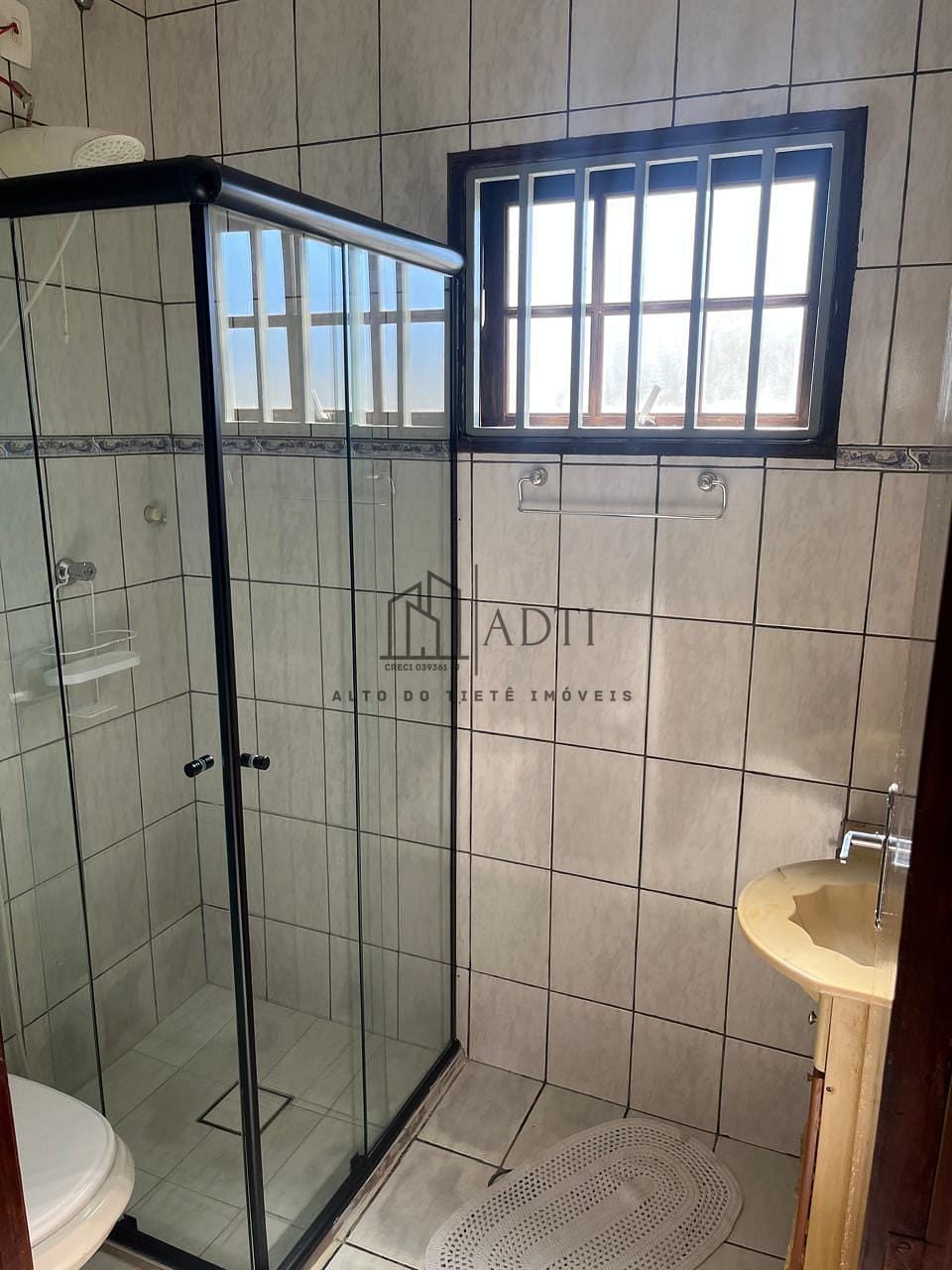 Casa à venda com 3 quartos, 226m² - Foto 7