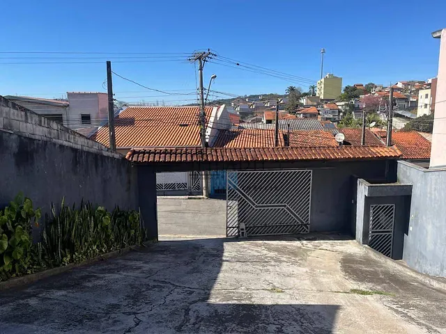 Casa 3 quartos e 2 banheiros, à venda, no bairro Mogi Moderno em Mogi das Cruzes