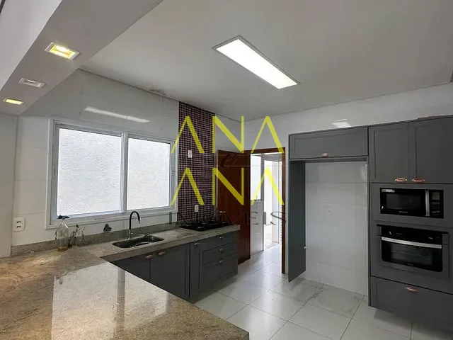 Casa 3 quartos e 4 banheiros, para alugar, no bairro Jardim São José em Bragança Paulista