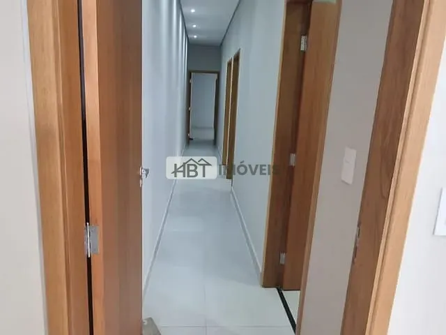 Casa com 180m² 3 quartos e 3 banheiros, à venda, no bairro Jardim Terra Branca em Bauru
