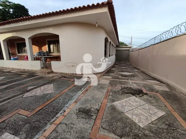 Casa com 1000m² 5 quartos e 6 banheiros, à venda, no bairro Gran Park Residencial em Piracicaba