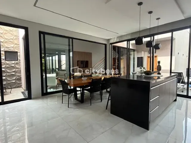 Casa 4 quartos e 5 banheiros, à venda, no bairro Santa Luzia em Araçatuba