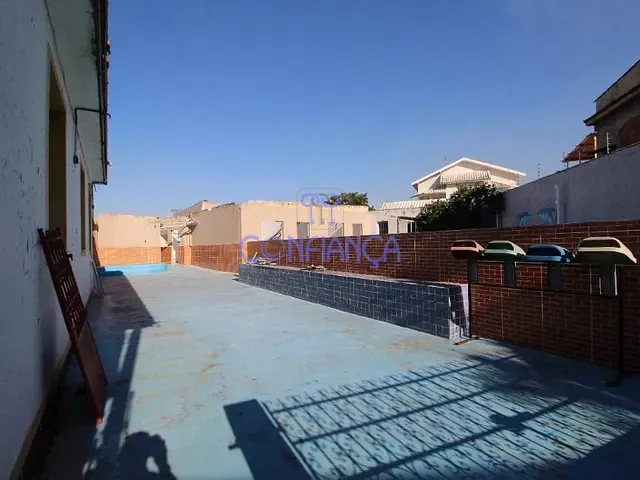 Casa com 300m², para alugar, no bairro Campo Grande em Rio de Janeiro