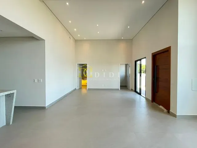 Casa 3 quartos e 4 banheiros, à venda, no bairro Portal Ville Flamboyant em Porto Feliz