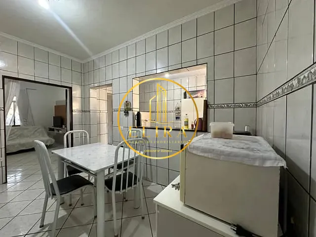 Casa 3 quartos e 2 banheiros, à venda, no bairro Parque Olaria em Santa Bárbara D'Oeste