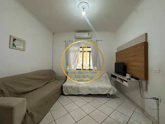 Casa 3 quartos e 2 banheiros, à venda, no bairro Parque Olaria em Santa Bárbara D'Oeste