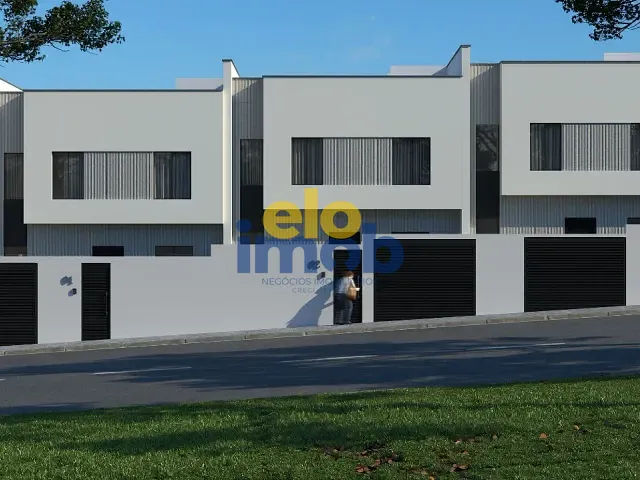 Casa 3 quartos e 3 banheiros, à venda, no bairro Manoel Bezerra Lopes em Caruaru
