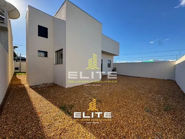 Casa com 288m² 3 quartos e 2 banheiros, à venda, no bairro Santa Clara em Sorriso
