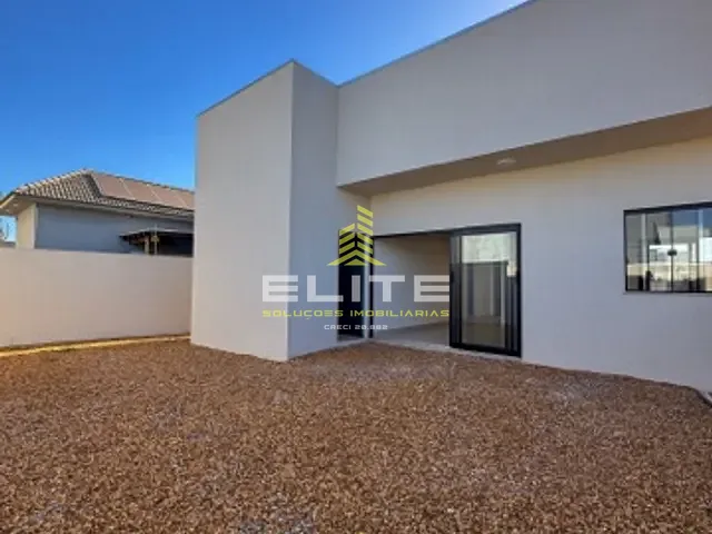 Casa com 288m² 3 quartos e 2 banheiros, à venda, no bairro Santa Clara em Sorriso
