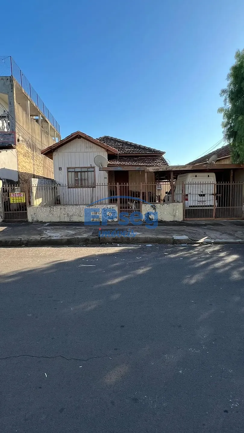 Casa, 3 quartos, 90 m² - Foto 1
