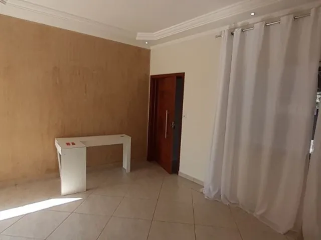 Casa com 125m² 2 quartos e 1 banheiro, para alugar, no bairro Jardim Palmira em Tatuí