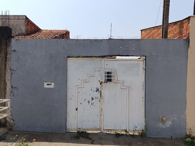 Casa com 125m² 1 quarto e 1 banheiro, para alugar, no bairro Quemil em Birigui