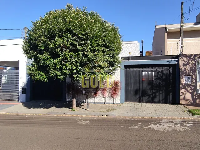 Casa com 126m² 3 quartos e 2 banheiros, à venda, no bairro Coliseu em Londrina