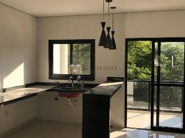 Casa com 150m² 3 quartos e 4 banheiros, à venda, no bairro Chácara Jaguari (Fazendinha) em Santana de Parnaíba