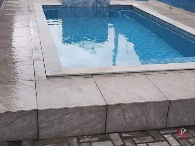 Casa 2 quartos e 2 banheiros, para alugar, no bairro Praia dos Sonhos em Itanhaém