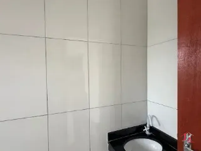 Casa 2 quartos e 2 banheiros, para alugar, no bairro Praia dos Sonhos em Itanhaém