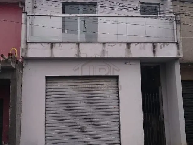 Casa com 125m² 2 quartos e 1 banheiro, à venda, no bairro Jardim Zaira em Mauá