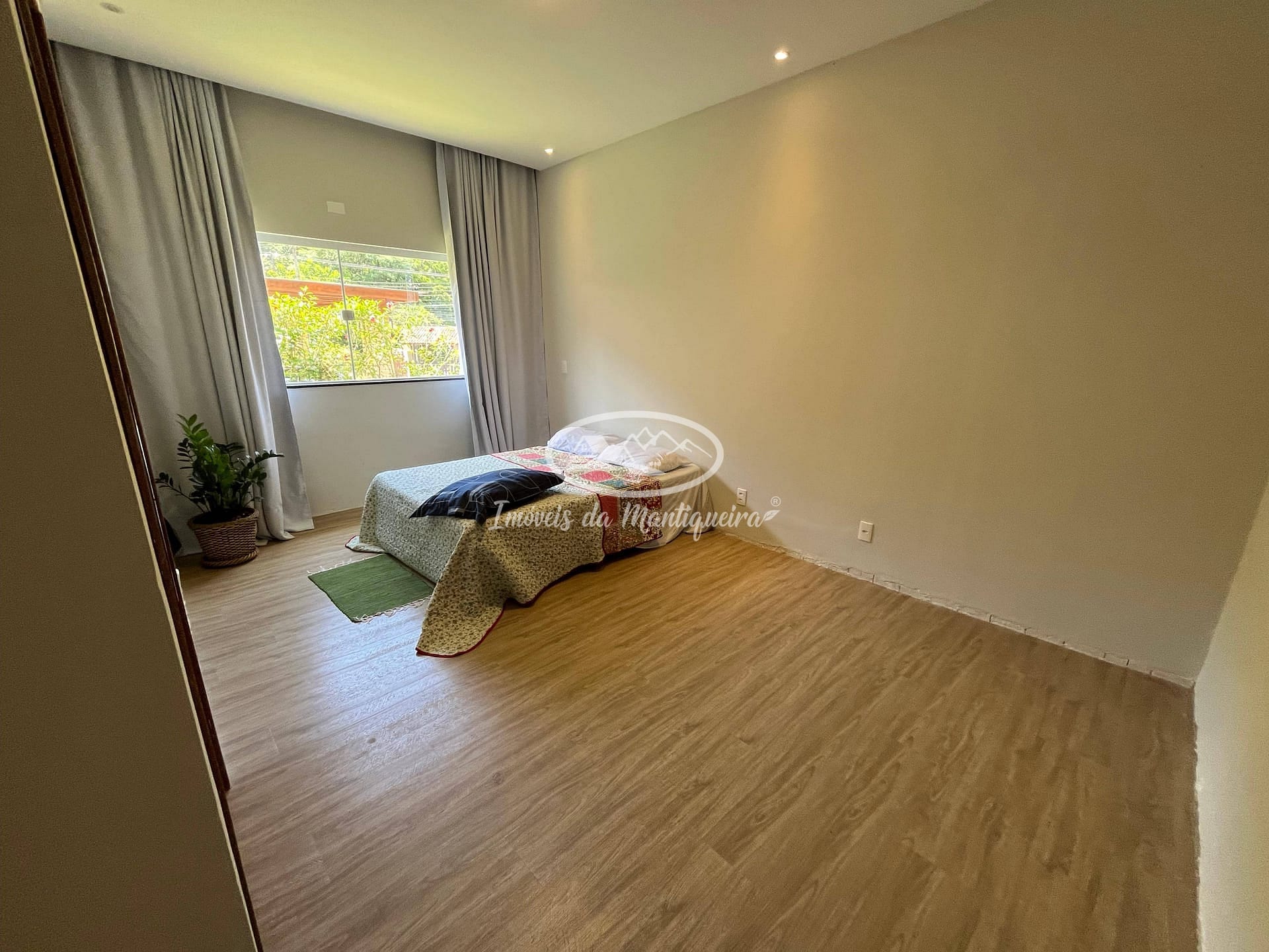 Casa, 4 quartos, 259 m² - Foto 29