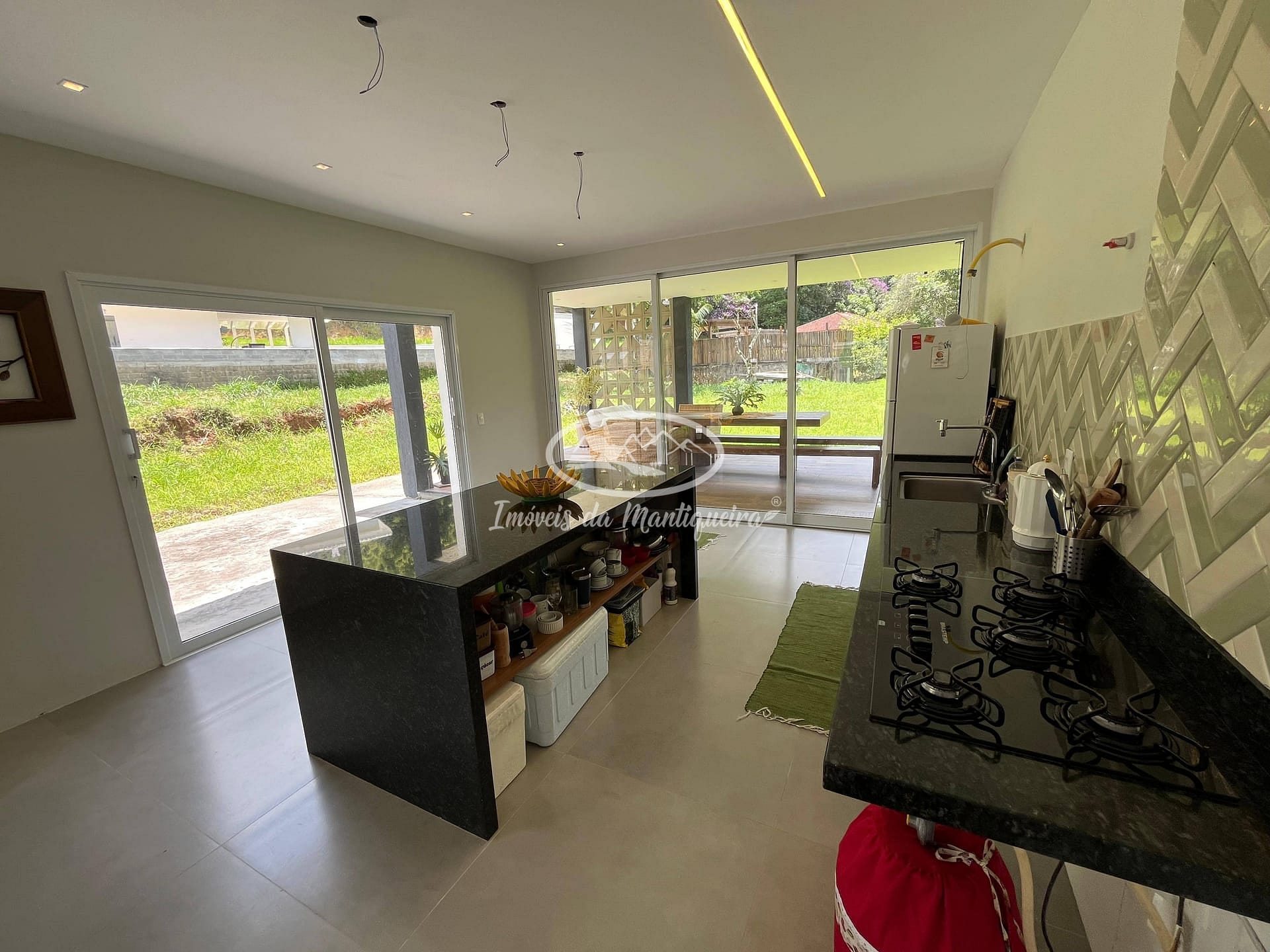 Casa, 4 quartos, 259 m² - Foto 14